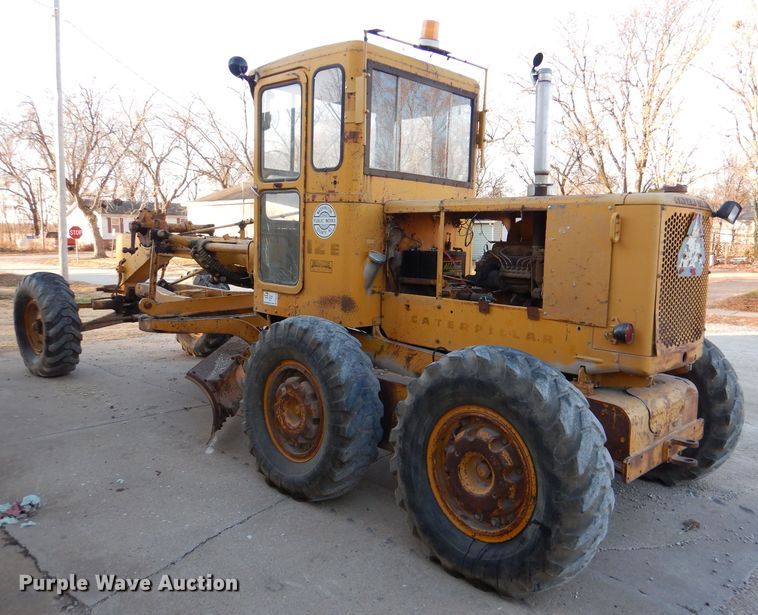 image for item DN5418 1964 Caterpillar 12E  rigid frame motor grader