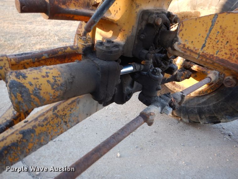 image for item DN5418 1964 Caterpillar 12E  rigid frame motor grader