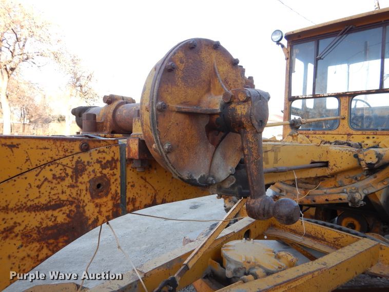 image for item DN5418 1964 Caterpillar 12E  rigid frame motor grader