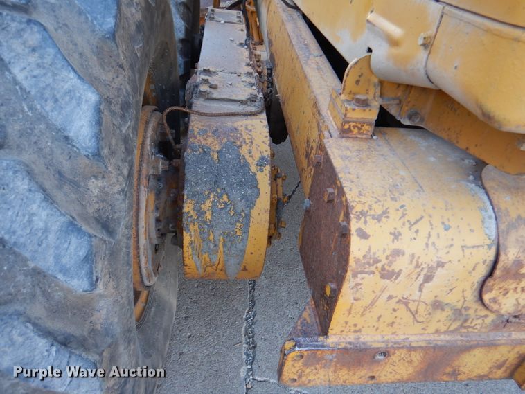 image for item DN5418 1964 Caterpillar 12E  rigid frame motor grader