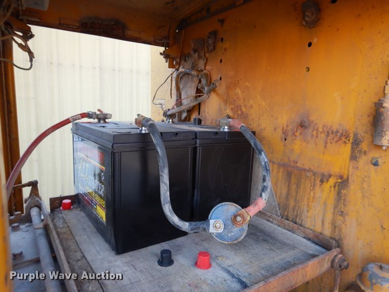 image for item DN5418 1964 Caterpillar 12E  rigid frame motor grader