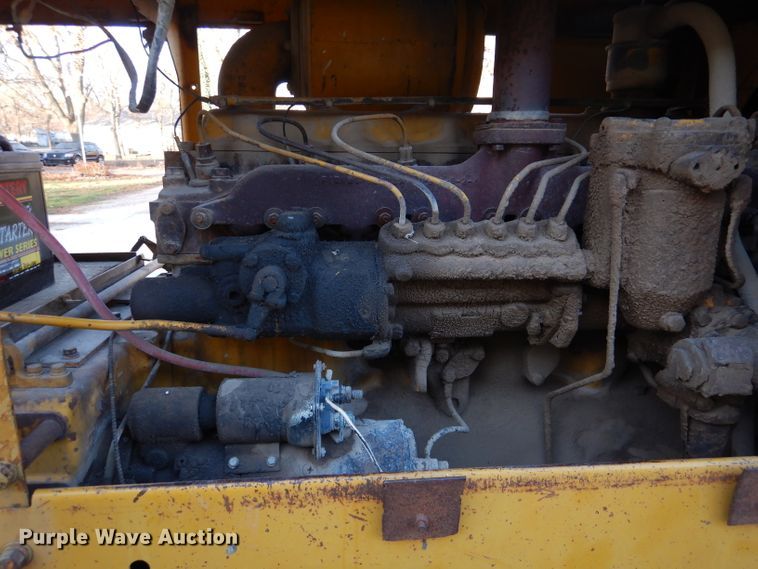 image for item DN5418 1964 Caterpillar 12E  rigid frame motor grader