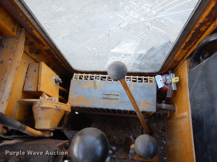 image for item DN5418 1964 Caterpillar 12E  rigid frame motor grader