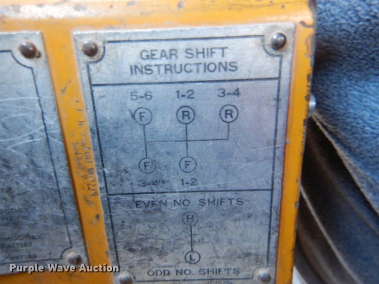 image for item DN5418 1964 Caterpillar 12E  rigid frame motor grader