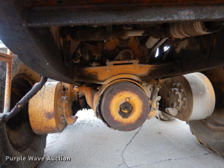 image for item DN5418 1964 Caterpillar 12E  rigid frame motor grader