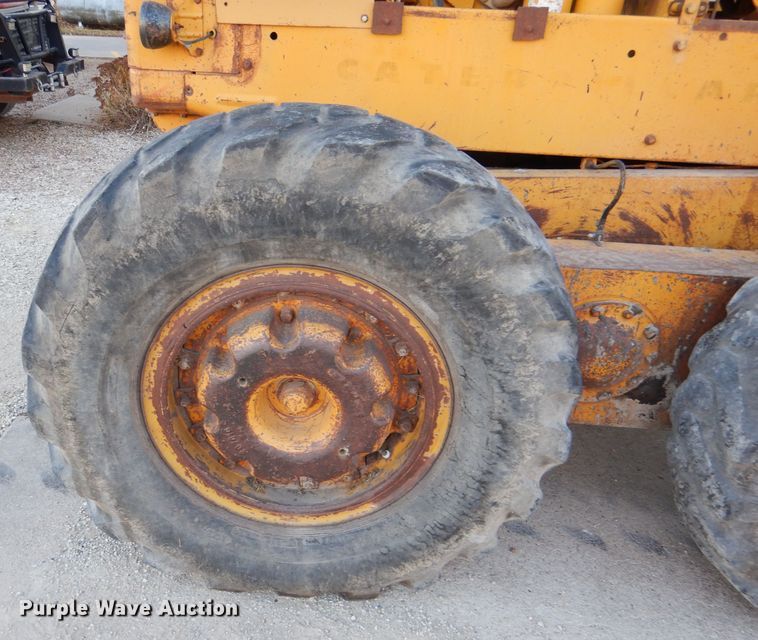 image for item DN5418 1964 Caterpillar 12E  rigid frame motor grader