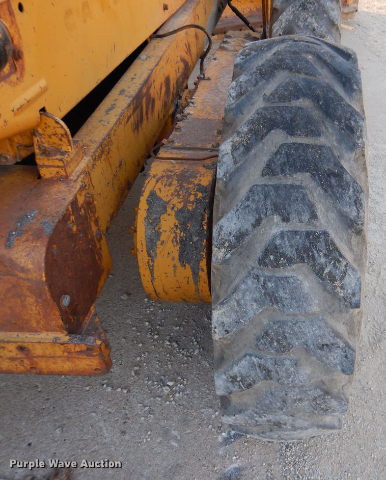 image for item DN5418 1964 Caterpillar 12E  rigid frame motor grader