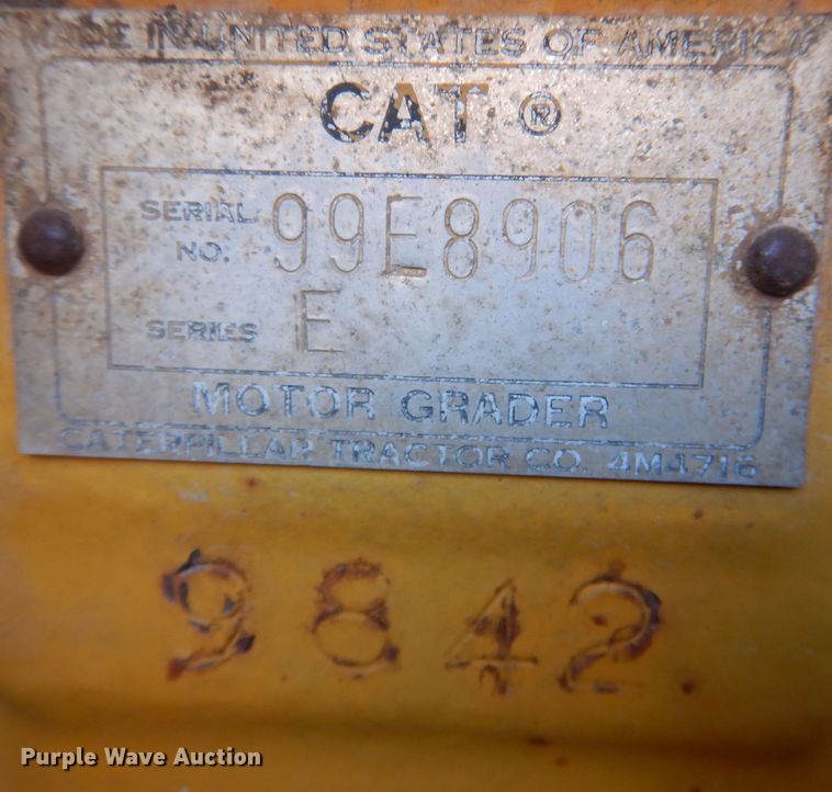 image for item DN5418 1964 Caterpillar 12E  rigid frame motor grader