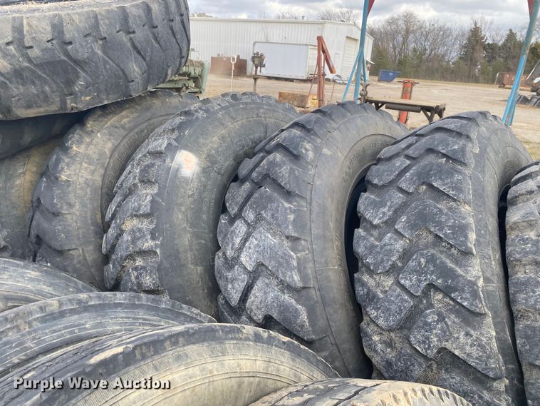image for item DN6613 Approximately 30 tires