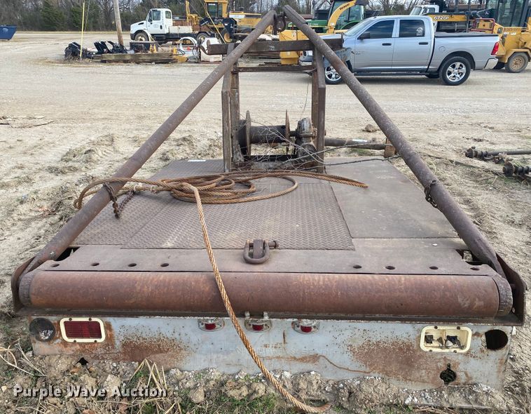 image for item DN6616 Winch truck bed