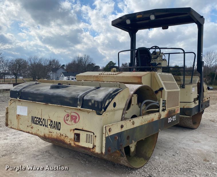 image for item DN6625 Ingersoll Rand DD-125  double drum vibratory roller