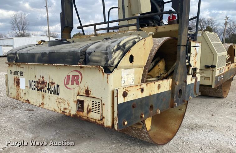 image for item DN6625 Ingersoll Rand DD-125  double drum vibratory roller