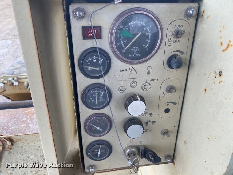 image for item DN6625 Ingersoll Rand DD-125  double drum vibratory roller