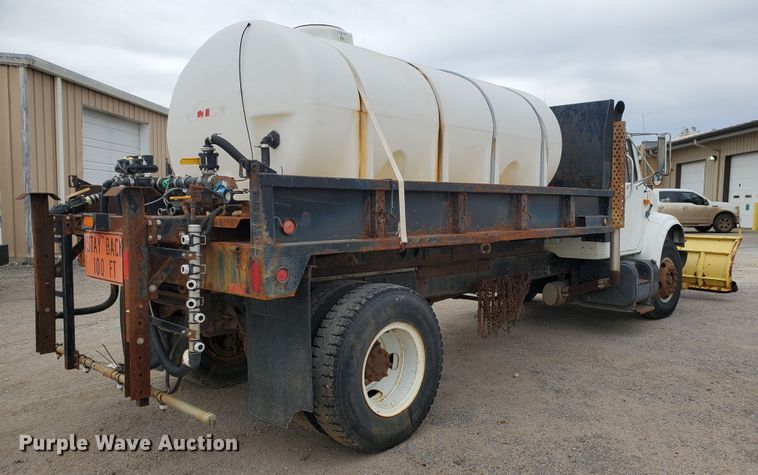 image for item GK9984 1992 International 4700  dump truck