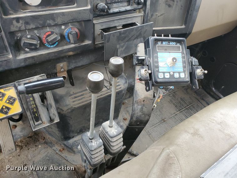 image for item GK9984 1992 International 4700  dump truck