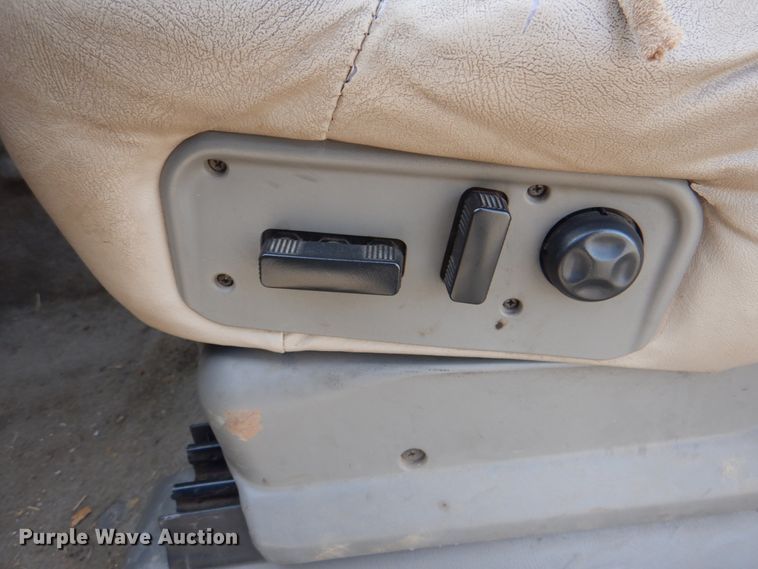 image for item ID9185 2001 Chevrolet Tahoe  SUV