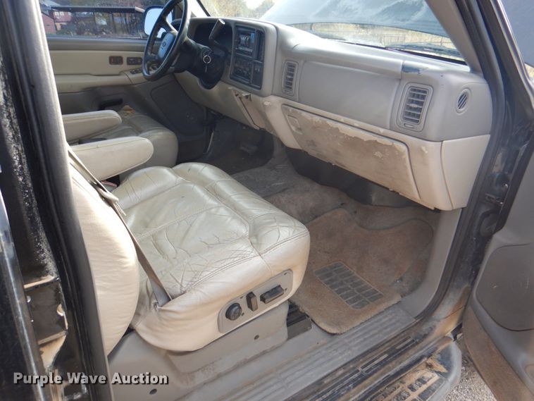 image for item ID9185 2001 Chevrolet Tahoe  SUV