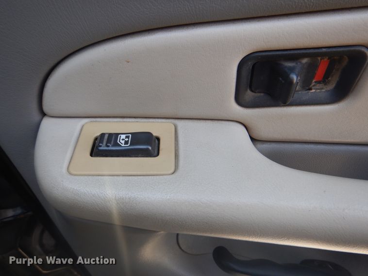 image for item ID9185 2001 Chevrolet Tahoe  SUV