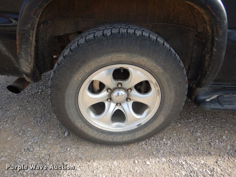 image for item ID9185 2001 Chevrolet Tahoe  SUV