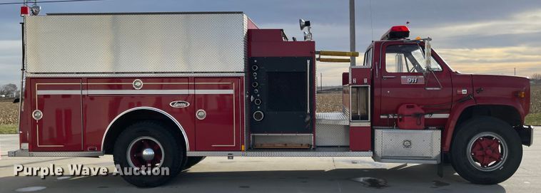 image for item IJ9508 1989 GMC C7000  pumper fire truck