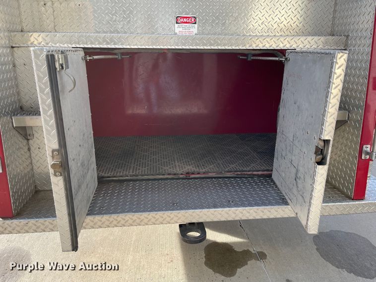 image for item IJ9508 1989 GMC C7000  pumper fire truck