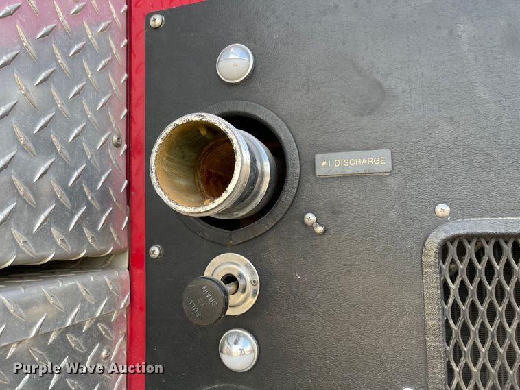 image for item IJ9508 1989 GMC C7000  pumper fire truck
