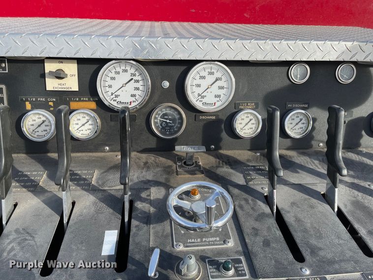 image for item IJ9508 1989 GMC C7000  pumper fire truck