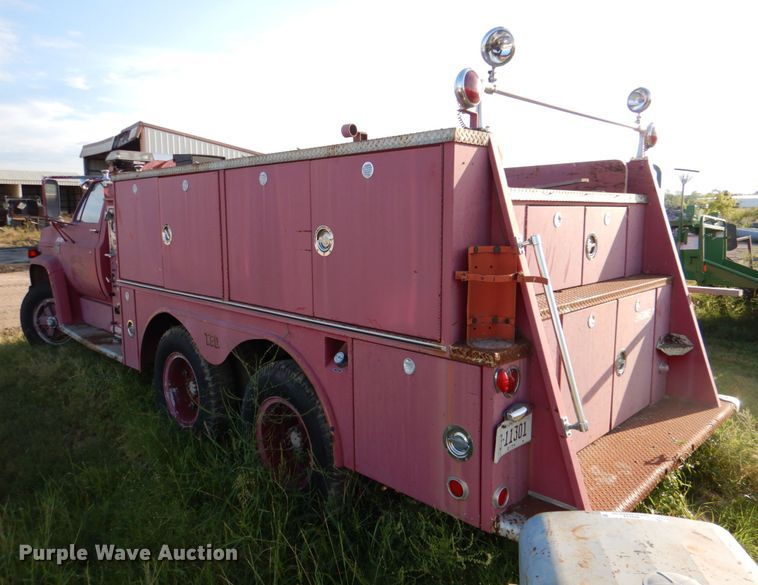 image for item IR9111 1975 Chevrolet C65  pumper fire truck