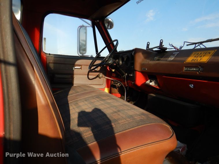 image for item IR9111 1975 Chevrolet C65  pumper fire truck