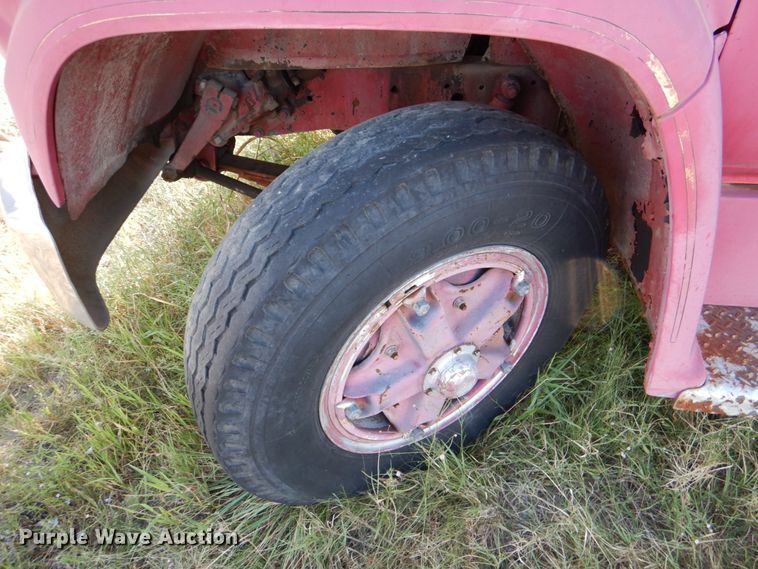 image for item IR9111 1975 Chevrolet C65  pumper fire truck