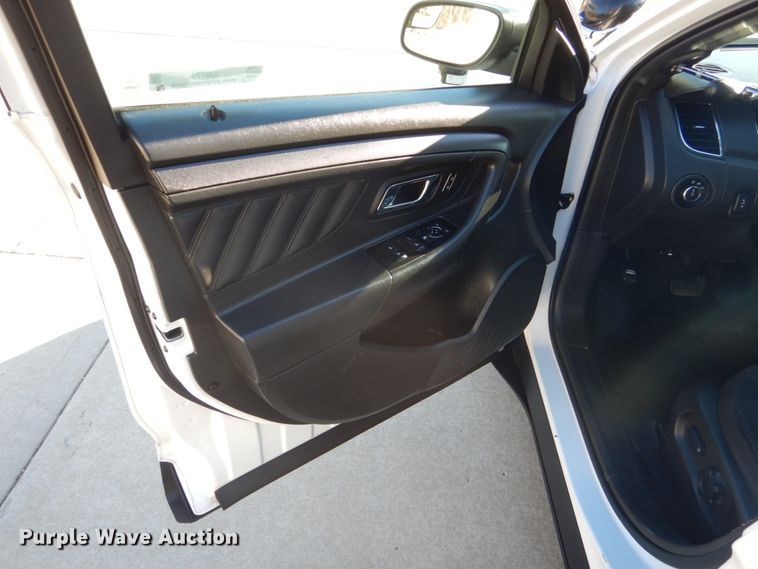 image for item IU9778 2015 Ford Taurus Police Interceptor