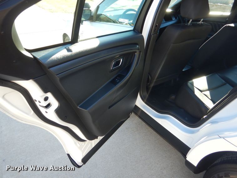 image for item IU9778 2015 Ford Taurus Police Interceptor