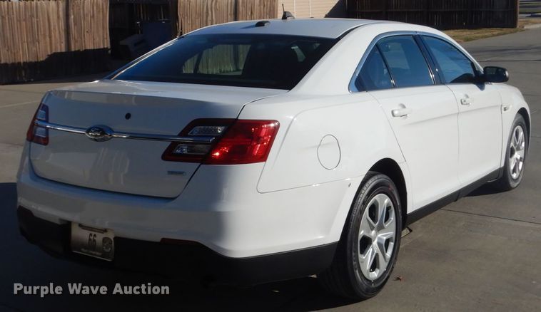 image for item IU9779 2017 Ford Taurus Police Interceptor