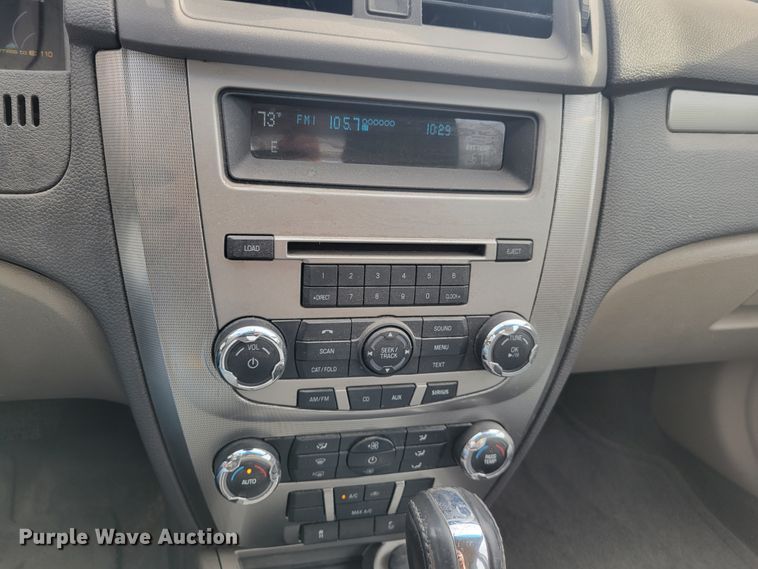 image for item IV9719 2010 Ford Fusion