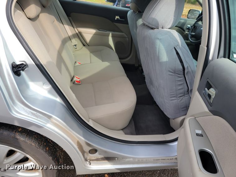 image for item IV9719 2010 Ford Fusion