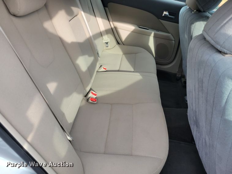 image for item IV9719 2010 Ford Fusion