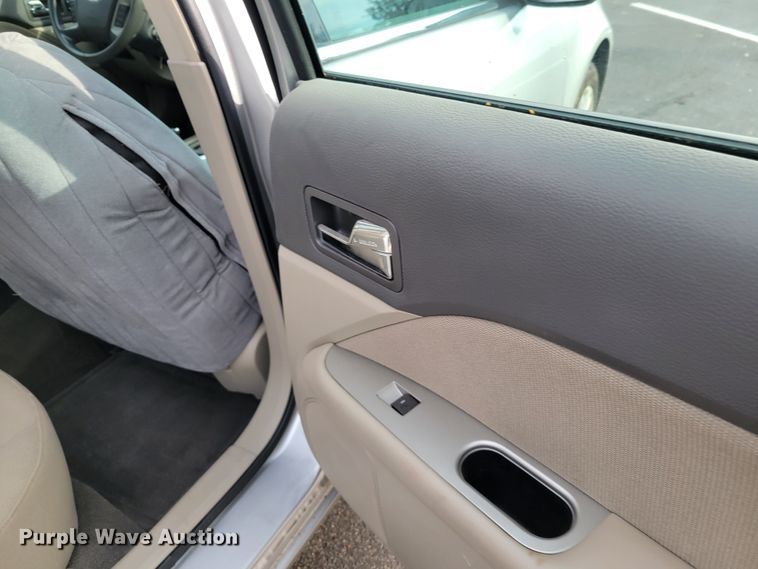 image for item IV9719 2010 Ford Fusion