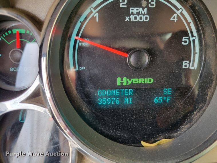 image for item IV9720 2012 Chevrolet Silverado 1500  Crew Cab pickup truck