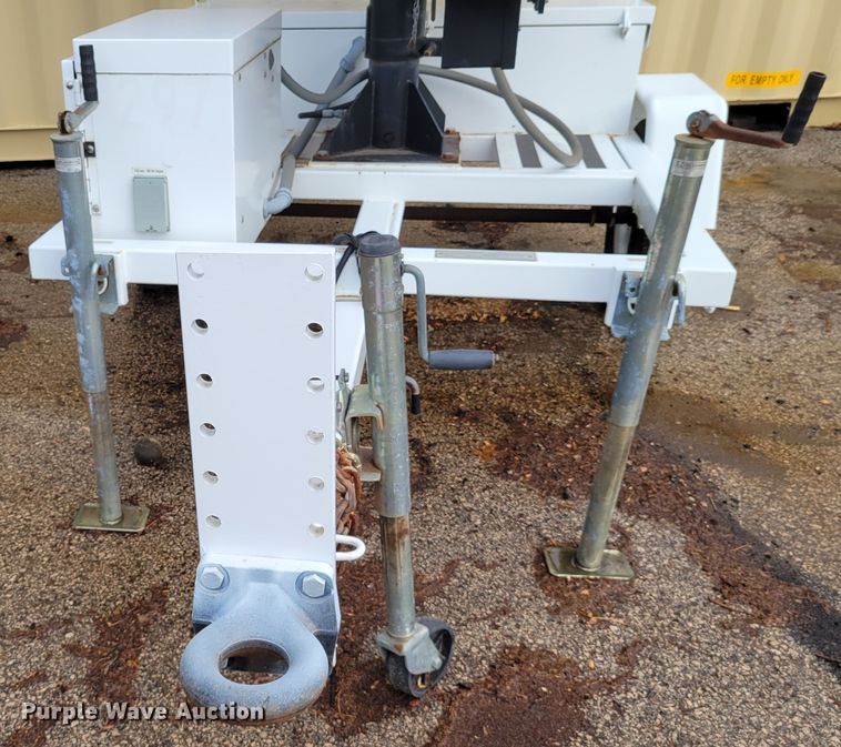 image for item IV9721 2011 American Signal  message board trailer