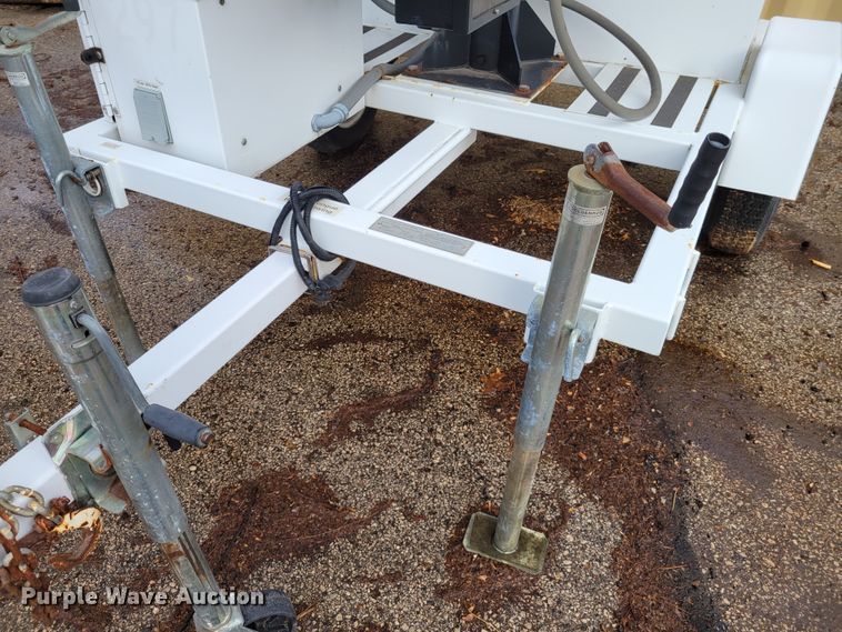 image for item IV9721 2011 American Signal  message board trailer