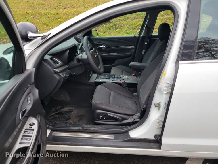 image for item IV9722 2014 Chevrolet Caprice Police