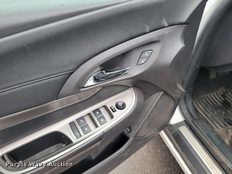 image for item IV9722 2014 Chevrolet Caprice Police