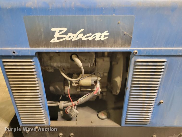 image for item IV9725 Miller Bobcat 225NT  welder/generator