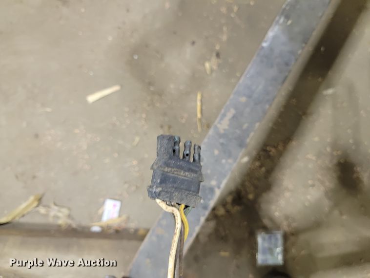 image for item IV9725 Miller Bobcat 225NT  welder/generator