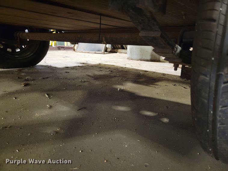 image for item IV9725 Miller Bobcat 225NT  welder/generator