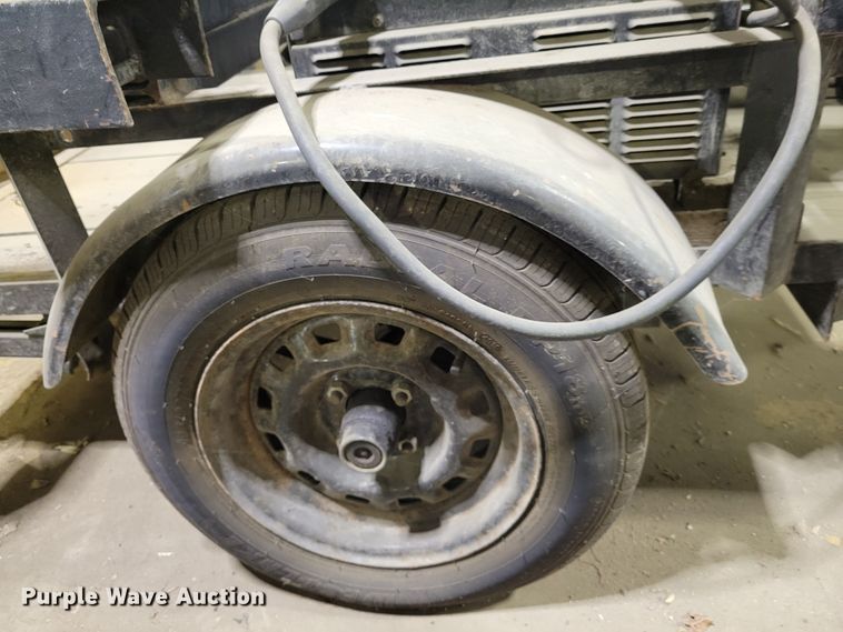 image for item IV9725 Miller Bobcat 225NT  welder/generator