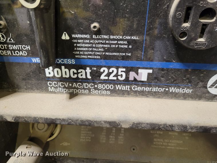 image for item IV9725 Miller Bobcat 225NT  welder/generator