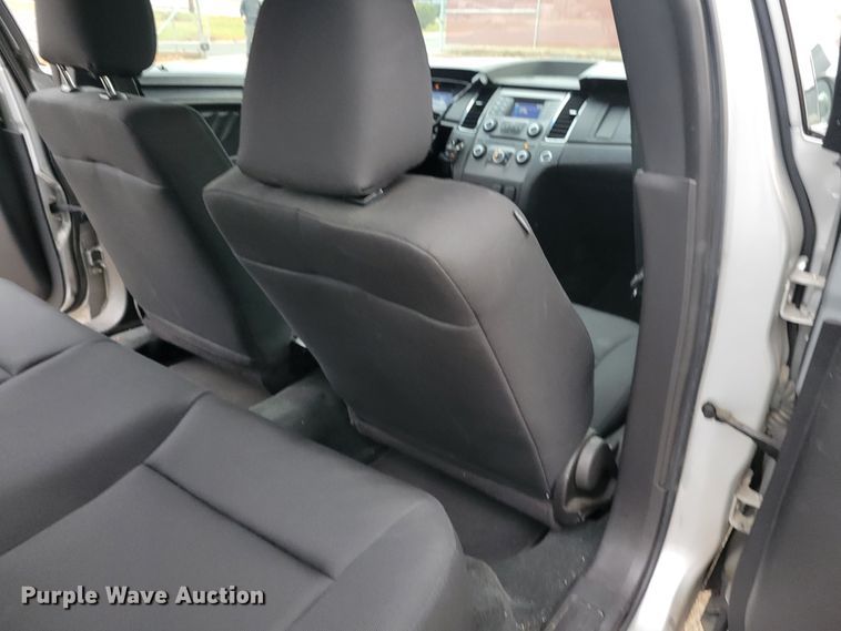 image for item IV9727 2017 Ford Taurus Police Interceptor