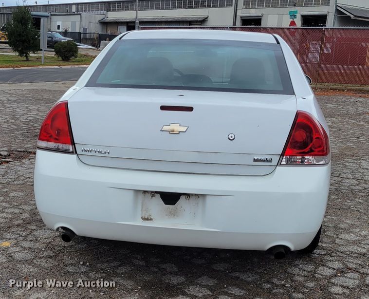 image for item IV9728 2012 Chevrolet Impala Police Cruiser