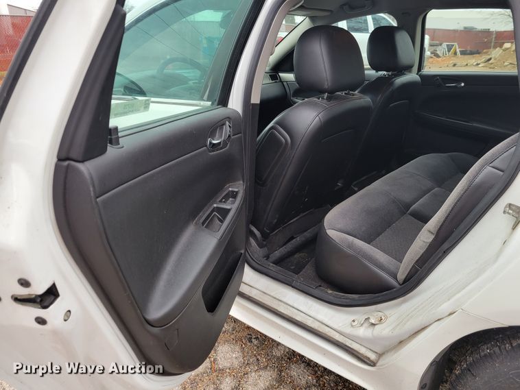 image for item IV9728 2012 Chevrolet Impala Police Cruiser